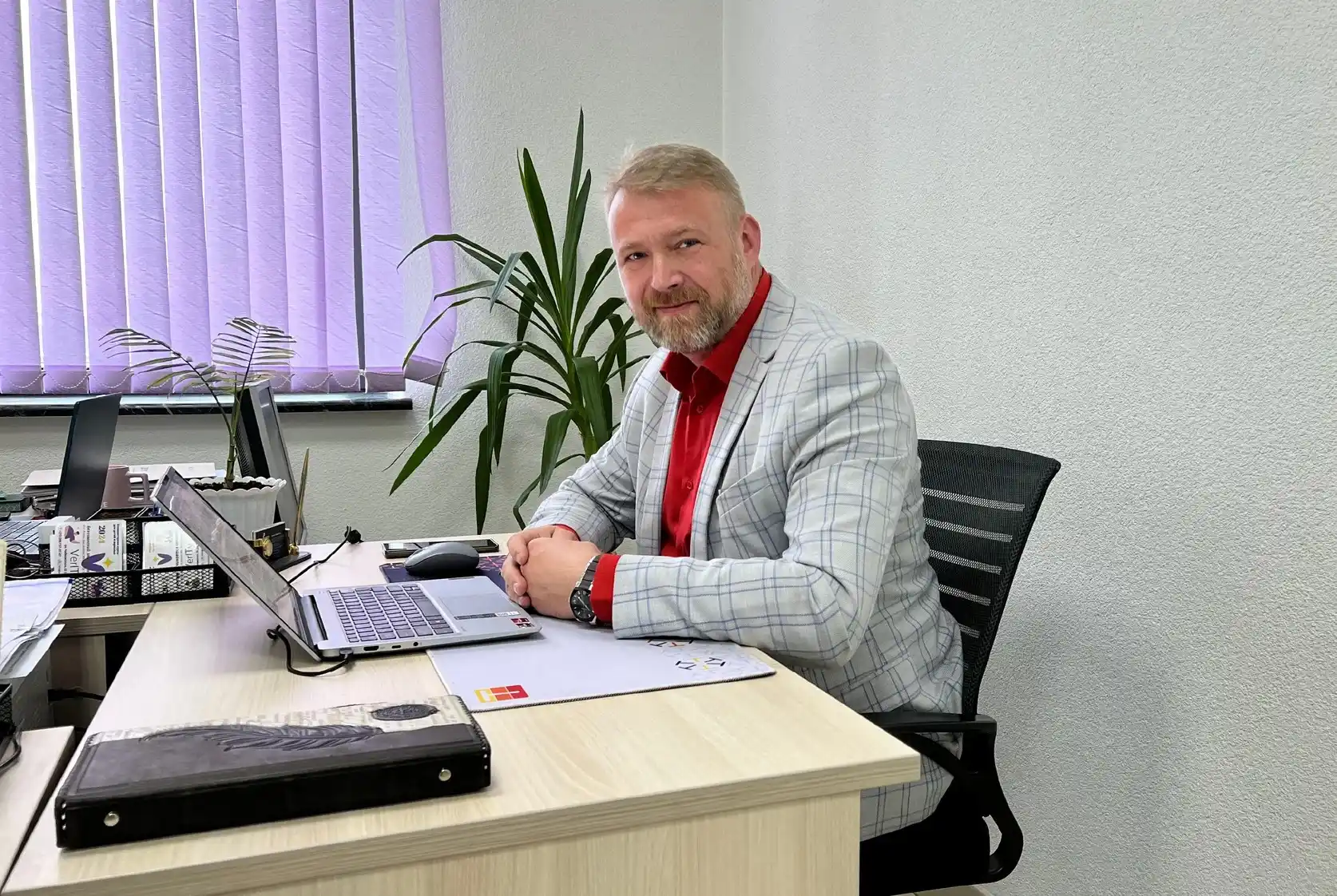 Сердюков Сергей Андреевич - директор.